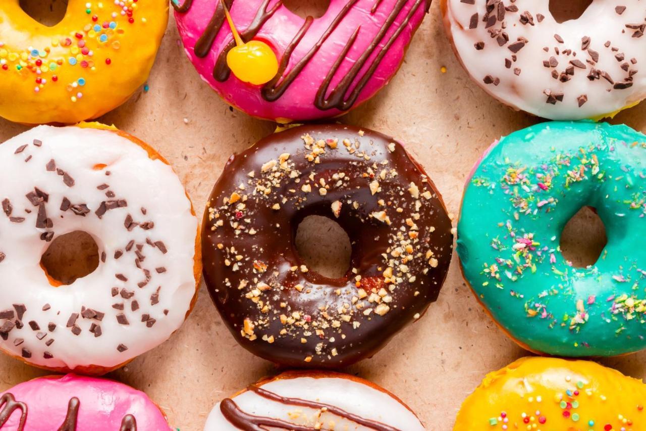 Vignette Collection Yours Truly Dc By Ihg Washington Exteriér fotografie Glazed donuts