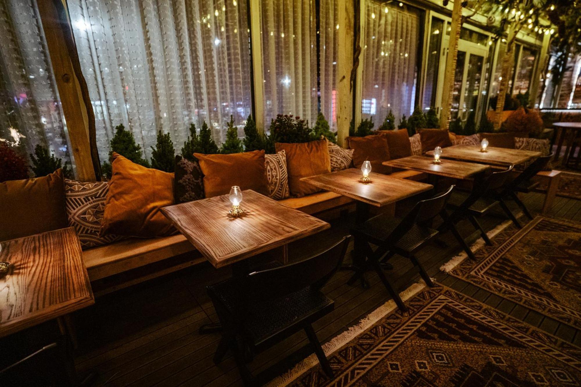 Vignette Collection Yours Truly Dc By Ihg Washington Exteriér fotografie The interior of the restaurant