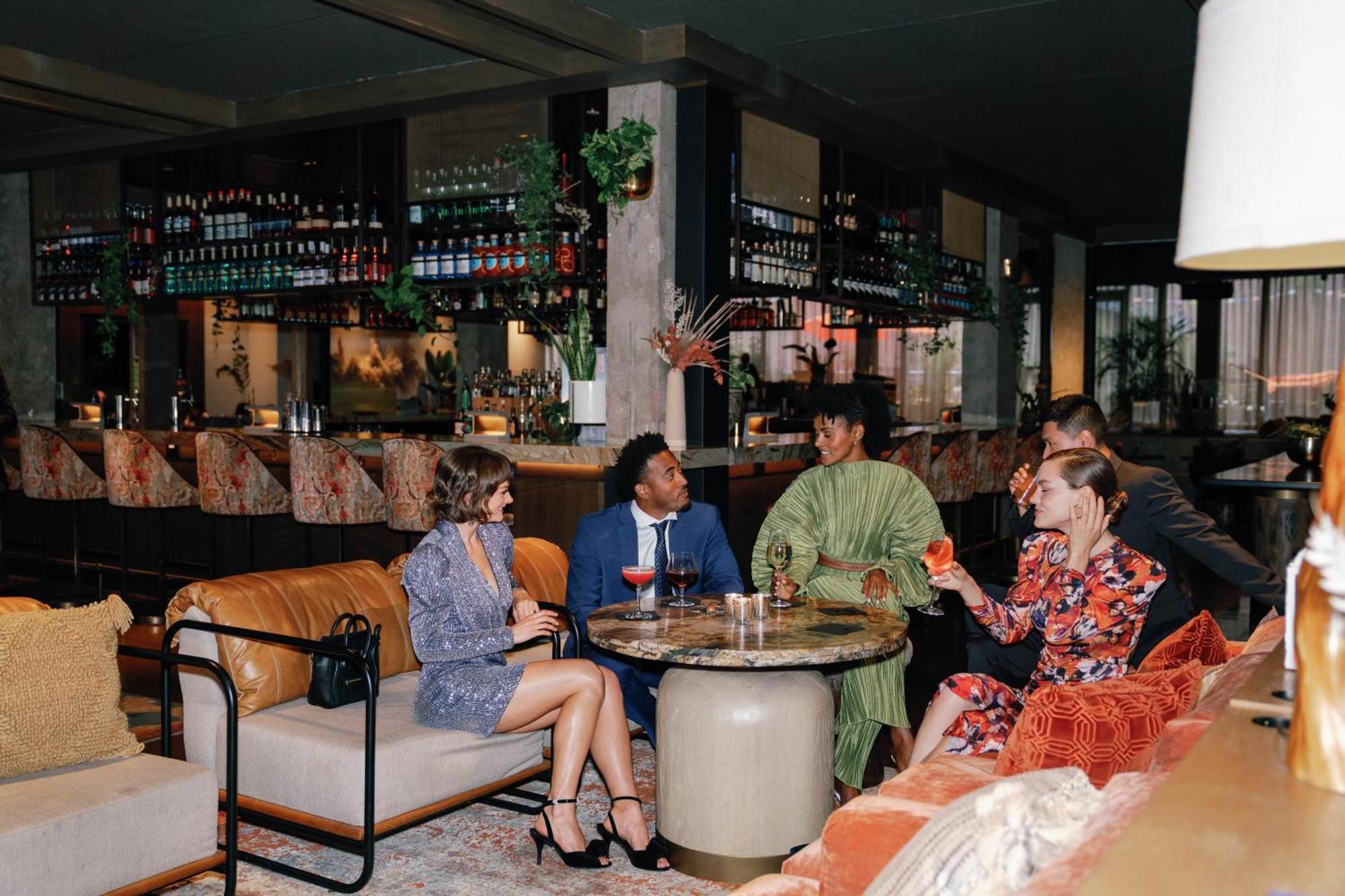 Vignette Collection Yours Truly Dc By Ihg Washington Exteriér fotografie The bar at the Standard East Village
